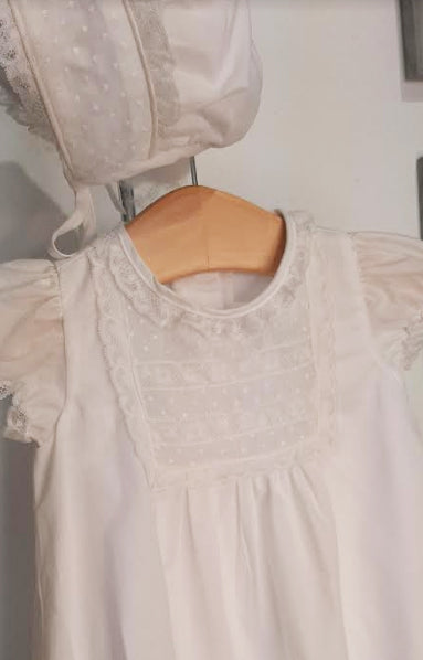 White batiste Baby Girl daygown with bonnet - Little Threads Inc. Children's Clothing